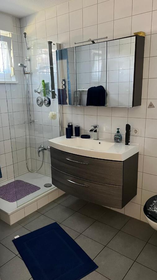 Apartment Centrally Located In The Rhine-Main Area Riedstadt Buitenkant foto